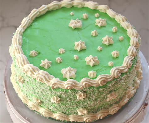 Soft And Fluffy Pandan Cake Recipe Eat Dessert First