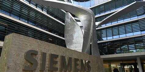 Siemens Mit Rekordgewinn Von Mehr Als Milliarden Euro