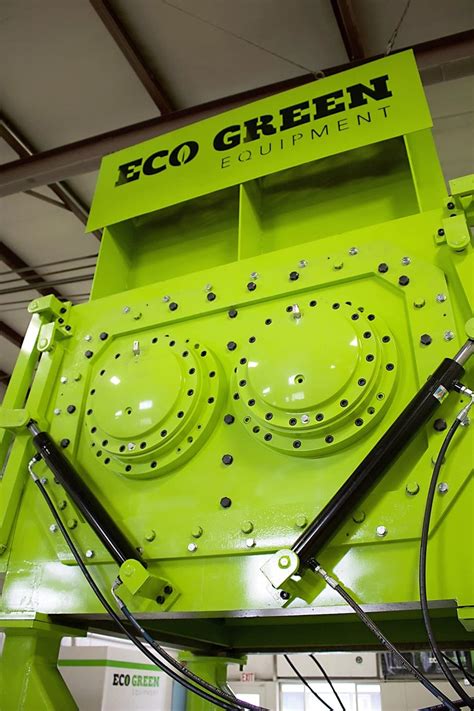 Tire Shredding Eco Green Giant