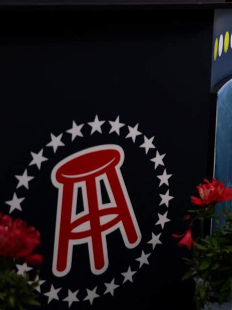 Barstool Sports Founder Dave Portnoy Buys Back Brand For 1 Au — Australias Leading