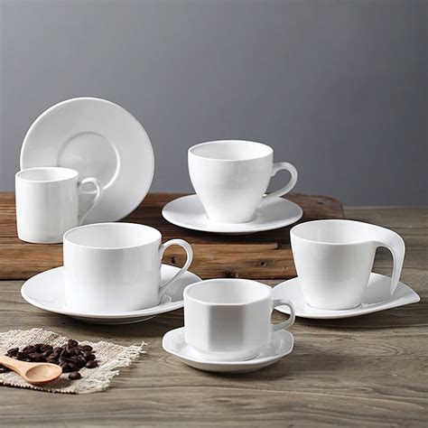 Ceramic Creative European Coffee Cup Pure White Simple Coffee Cup And