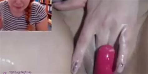 Real Amateur Almost Caught Masturbates At Work In Public Office Tnaflix