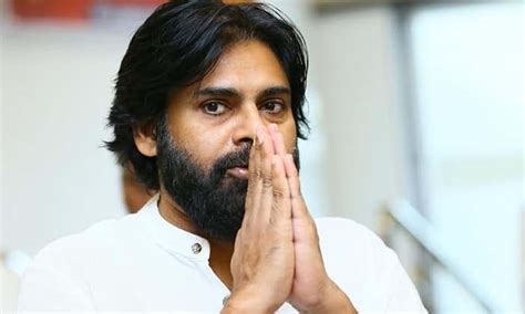 పవన్ కళ్యాణ్ ఒంగి ఒంగి దండం పెట్టడంపై బండ్ల గణేష్ కామెంట్ ...