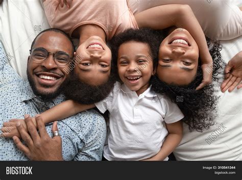 Happy African Family Image & Photo (Free Trial) | Bigstock