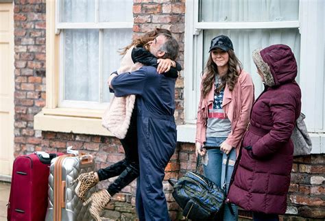 Helen Flanagan returns to Corrie: first look | HELLO!