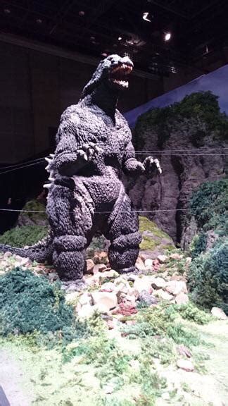 Godzilla Museum: Heisei Godzilla suit : r/GODZILLA