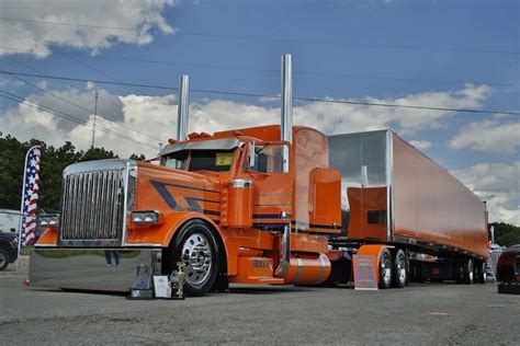 25th Anniversary Truckers Choice Finalist Vinnie Diorios 2013 Pete