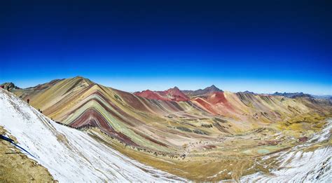 Vinicunca La Monta A De Colores En Per