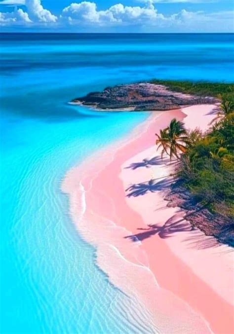 La Playa De Ibiza Que Parece Una Piscina Natural Infinita Cala Comte