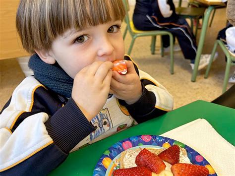 Alumnas De Cfgs Ed Infantil Comparten H Bitos Saludables En