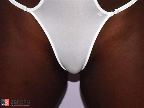 Ebony Lady In White Bikini ZB Porn