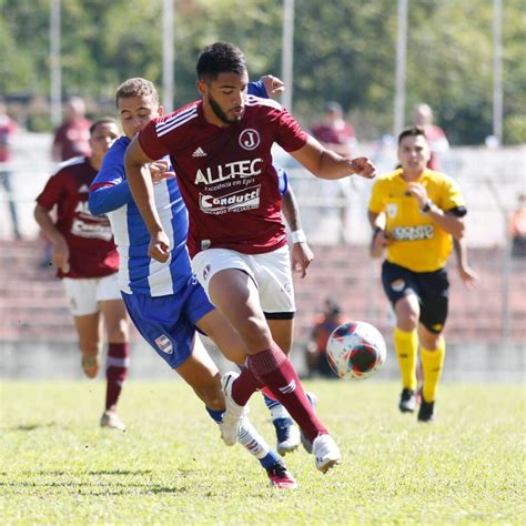 Clube Atl Tico Juventusmoleque Bate Nacional No Paulista Sub Clube