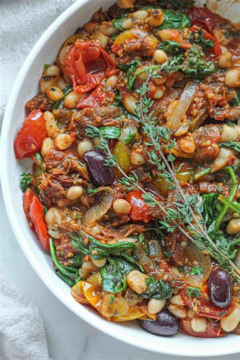 Roasted Tomato White Bean And Spinach Stew Artofit