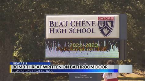 Beau Chene High School Bomb Threat Youtube