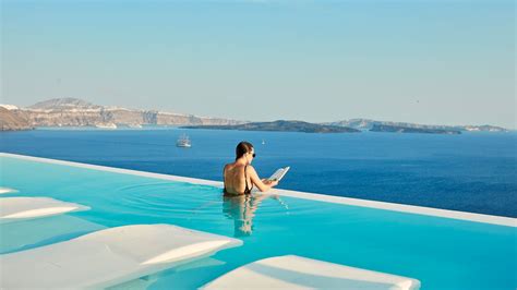 Luxury Hotel In Santorini | Canaves Oia Boutique Hotel