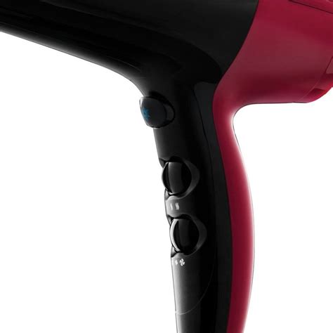 Uscător de păr Remington Pro Air Dry D5950 - Remington.ro