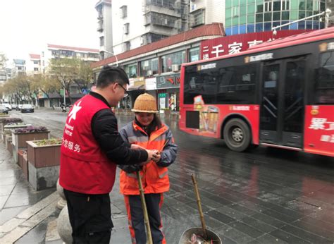 暖物润心，爱传万家，华润万家关爱户外低温工作者tom资讯