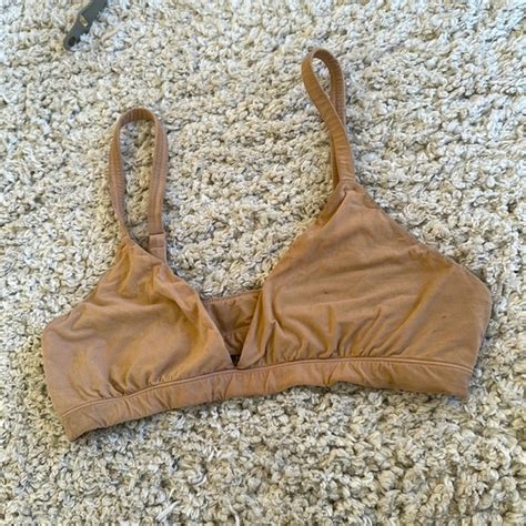 Skims Intimates Sleepwear Skims Nude Bra Very Good Condition Poshmark
