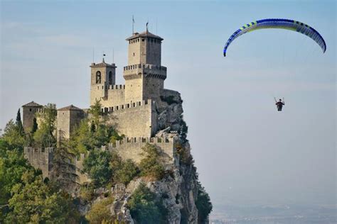 I Tesori Di San Marino Scopri I Migliori Monumenti E Statue Della