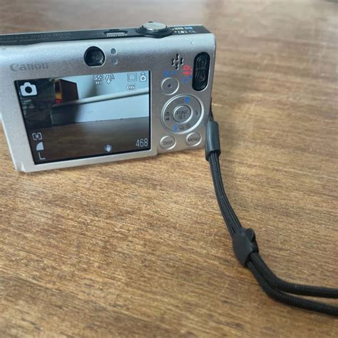 Canon IXUS 80 IS (s)