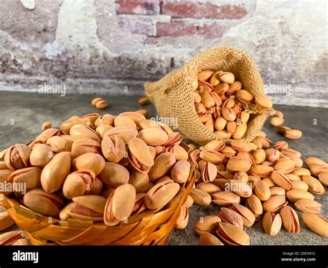 Sack Of Pistachios Hi Res Stock Photography And Images Alamy