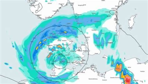 DMI Melder Om Risiko Kraftig Regn Og Skybrud BT Vejret Bt Dk