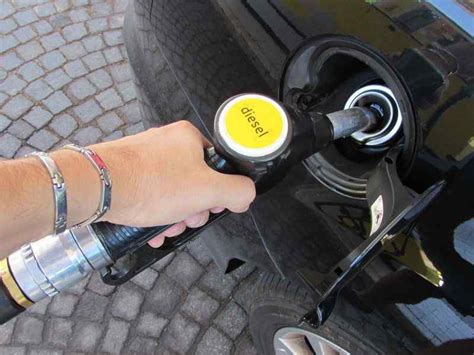 Know Your Vehicle: The 4 Types Of Diesel Fuel Pumps - FASS Diesel Fuel ...