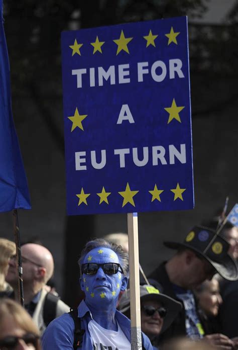 Hundreds Of Thousands Take To Streets In London Demanding Second Brexit