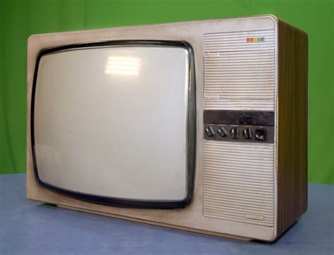 Пин от пользователя +36 20 на доске TV (с изображениями) | Телевизор ...