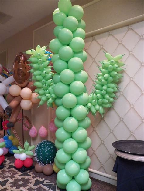 Cactus Balloon Sculpture Globos Decoración con globos Decoración de