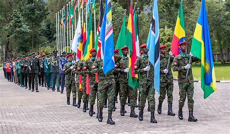 SENIOR OFFICERS FROM ELEVEN AFRICAN COUNTRIES GRADUATE FROM RWANDA ...