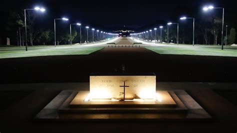 Canberra’s Anzac Day Dawn Service held at Australian War Memorial | Sky ...