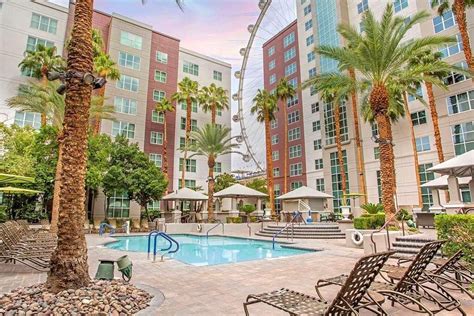 Hilton Grand Vacations at the Flamingo | RedWeek