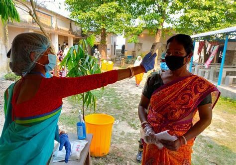 ಚಿತ್ರಗಳು ಪಶ್ಚಿಮ ಬಂಗಾಳದಲ್ಲಿ 7ನೇ ಹಂತದ ಮತದಾನ Photos West Bengal