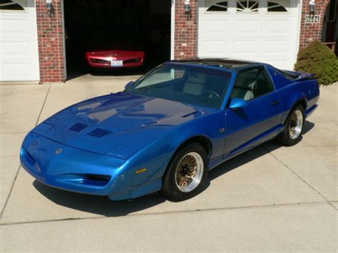 Pontiac Trans Am Hatchback 1992 Quasar Blue For Sale 1g2fw23f7nl218063