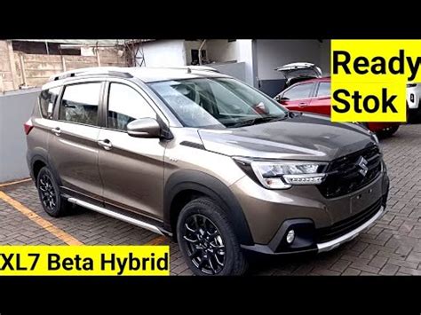 Suzuki XL7 Beta Matic Hybrid 2023 Facelift Warna Magma Grey Model