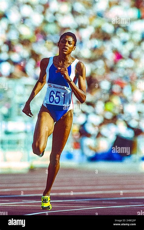 Marie-José Pérec (FRA) competing in the women's 400m at the 1992 ...