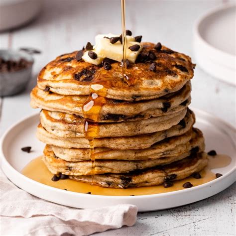 Chocolate Chip Pancakes - JoyFoodSunshine