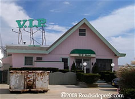 Roadside Peek : Roadside Motels Wildwood Crest 16