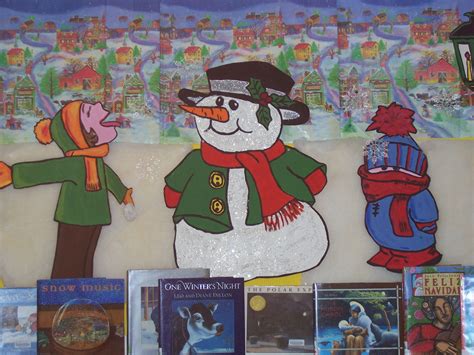 winter bulletin/library displays | Library displays, Winter bulletin ...