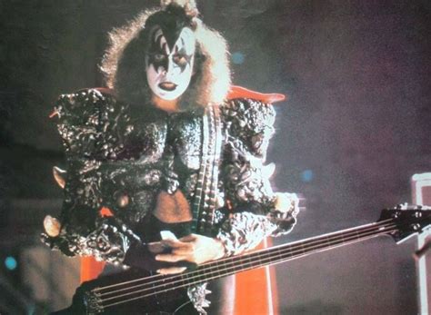 Pin On Kiss Gene Simmons Axe Bass