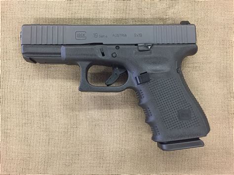 Glock Model 19 Gen4 9mm Auto Front Serrations Saddle Rock Armory