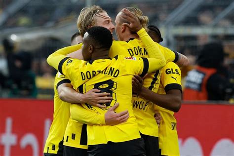 Werder Bremen vs Borussia Dortmund Pronóstico Apuestas y Cuotas 11