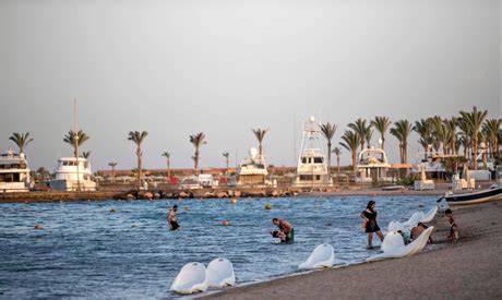 Egypt's Red Sea resorts received 3,000 tourists over the past week - Politics - Egypt - Ahram Online