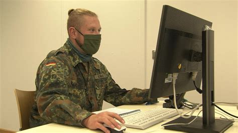 Gesundheits Mter Am Limit Bundeswehr Hilft Bei Nachverfolgung Youtube