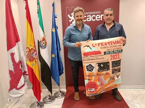 La Asociación de Bares Antiguos de Cáceres premia a La Marina Makao