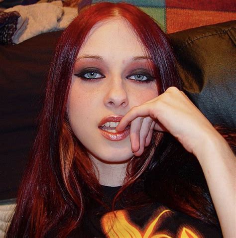 Liz Vicious Goth Girls Beautiful Women Grant Scarlet Hair Drawing Quick Collection