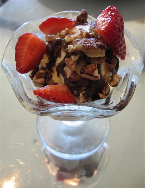 What's For Dinner?: Best Ice Cream Sundae Recipes