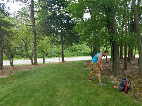 Hole 2 • Woodman Park (Dayton, OH) | Disc Golf Courses | Disc Golf Scene