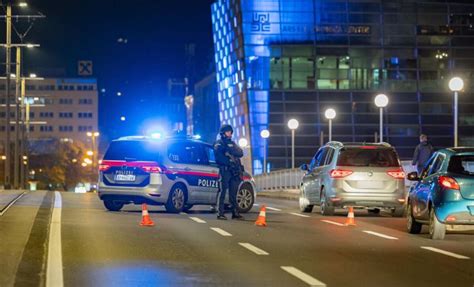 Alarmfahndung Und Gro Einsatz Der Polizei Nach Raub Bei Missgl Cktem